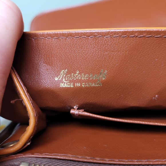 Mastercraft tan flap bag 1970s retro envelope clutch bag - Picture 4 of 16